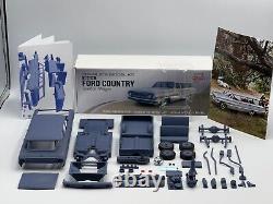 125 1964 Ford Country Station Wagon Sedan'64 Complete Model Kit with Engine