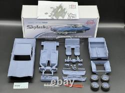125 1969 Buick Skylark GS Resin Model Kit With Rubber Tires and Clear Parts