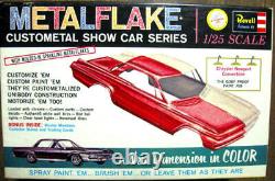 1962 Chrysler Newport Convertible Metalflake Model Car Kit H1264198 1/25 Revell