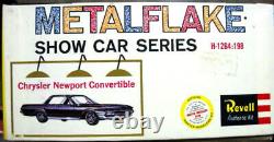 1962 Chrysler Newport Convertible Metalflake Model Car Kit H1264198 1/25 Revell