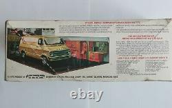 1975 Dodge Van MPC 1-7522 125