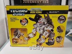 1994 Techno Zoids ELECTRONIC IRON KONG Model Kit Unassembled Kenner Opened