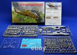 1/32 ICM 32060 AH-1G Cobra, US Attack Helicopter (early production) plastic kit