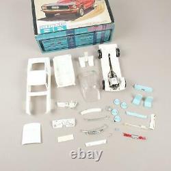 AMT 1/25 Scale 1968 Mustang 2+2 G. T. Customizing Model Car Kit 6168-200