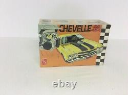 AMT Vintage Model Car Kit 1970 Chevelle SS 454 HDT. New in Box F/S