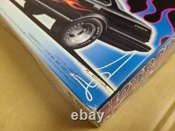 Aoshima 1/24 Hot Rod Nissan 430 Cedric Plastic Model Kit
