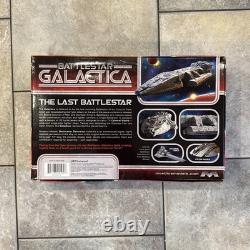 Battlestar Galactica Classic 35th Anniversary Model 14105 Moebius NIOB