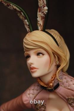 Bunny Balmain 1/6 Scale Unassembled Unpainted Resin Model Kits Garage Kits