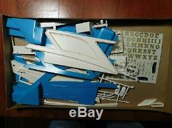 Chris Craft Sport Fisherman vintage Lindberg Unassembled, AS-IS, READ CAREFULLY