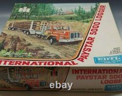 Ertl International Paystar 5000 Loger Truck Model Kit 1/25 Scale Vintage Mib