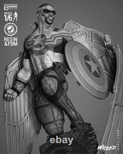 Falcon Resin Sculpture Statue Model Kit Unpainted/Unassembled