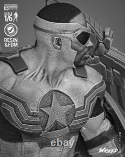Falcon Resin Sculpture Statue Model Kit Unpainted/Unassembled Falcon Resin Sculpture Statue Model Kit Unpainted/Unassembled