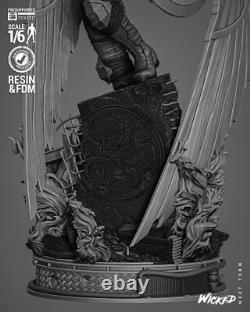 Falcon Resin Sculpture Statue Model Kit Unpainted/Unassembled