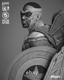 Falcon Resin Sculpture Statue Model Kit Unpainted/Unassembled