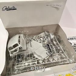 Galaxy Limited 125 1948 Chevrolet Aerosedan White Box #98011 MISSING SOME DECAL