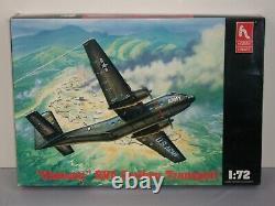 Hobbycraft 1/72 Scale DHC Caribou Transport Vietnam