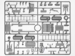 ICM DS2402 Ford Model T The Various'Tin Lizzie' 124 Scale Model Kit
