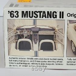 Lindberg 1963 Mustang II Original Ford Concept Car 1995 Sealed Model kit 72169