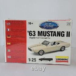 Lindberg 1963 Mustang II Original Ford Concept Car 1995 Sealed Model kit 72169