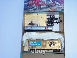 Lot of 9 Vintage Athearn HO Train Car model kits Unassembled NOS