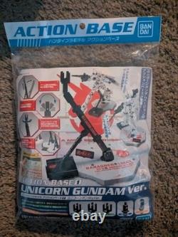 MG 1/100 Scale RX-0 Unicorn Gundam Full Psycho Frame Mobile Suit With Base Stand