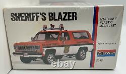 MONOGRAM Sheriff's Blazer Chevrolet K-5 4x4 124 Model Kit # 2249 NEW & SEALED