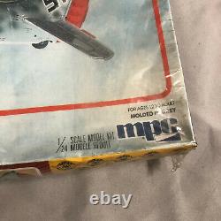 MPC 1/24 Focke Wulf FW 190 A German WWII Fighter Model Kit (SEALED BOX DAMAGE)