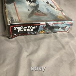 MPC 1/24 Focke Wulf FW 190 A German WWII Fighter Model Kit (SEALED BOX DAMAGE)