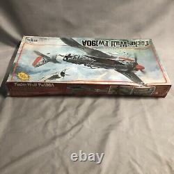 MPC 1/24 Focke Wulf FW 190 A German WWII Fighter Model Kit (SEALED BOX DAMAGE)