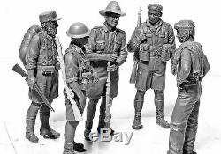 Master Box 3594 1/35 Allied Forces, WW II Era, North Africa, Desert Battles
