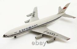 ModelSvit 7205 1/72 Ilyushin Il-86'Aeroflot' airliner plastic model kit