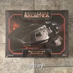 Moebius Models Battlestar Galactica Pegasus 1/4105 Model Kit (931)