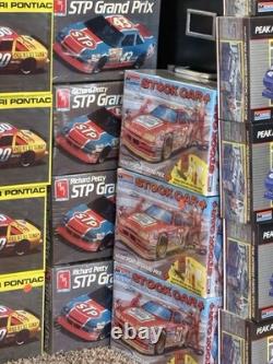 Monogram 124 NASCAR Sealed Car Kit Lot Earnhardt/Petty Monte Carlo L2
