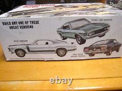 Mpc 1970 Ford Mustang Original Unbuilt Model Car Kit #1370-200 Inside Bag Sealed