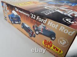 New Revell'32 Ford Hot Rod Big 3n1 75th Anniversary Car Model Kit 85-2620 2007