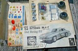 RARE AMT 1965 Corvette Stingray Fastback Slot Racking Kit Complete withEngine NIB