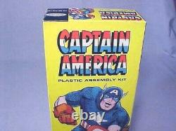 RARE Vintage Original AURORA CAPTAIN AMERICA No. 476-100 NOS UNASSEMBLED 1966