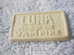 Resin Kit Luna Mark of the Vampire Monster in Motion KIt 8 1/2 INS Tall