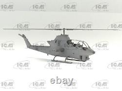 Scale 1/32 ICM 32062 AH-1G Cobra With American Pilots (Vietnam War) Plastic Kit