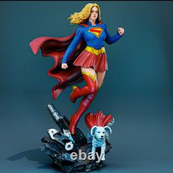 Supergirl Resin Sculpture Statue Model Kit Unpainted/Unassembled