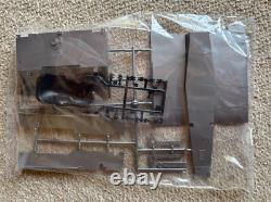 TAMIYA 1/12 TEAM LOTUS JPS MkIII F1 Racing Car Plastic Model Kit Big Scale