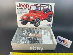 TAMIYA 1/24 Kit Jeep Wrangler Open Top 1995 Vintage Unassembled