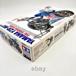 Tamiya 1/12 Full-View Full View Yamaha Yzr-M1 09 Fiat Team Model Kit Unassembled