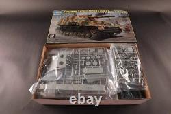 Trumpeter 00953 1/16 German Sd. Kfz. 165 Hummel Model Kit (Late Production)