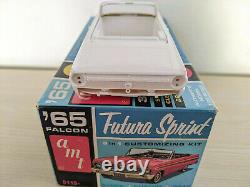 ULTRA RARE! ORIGINAL AMT 1965 FORD FALCON SPRINT CONV Model Kit GORGEOUS