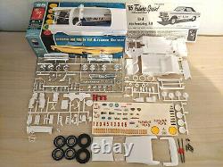 ULTRA RARE! ORIGINAL AMT 1965 FORD FALCON SPRINT CONV Model Kit GORGEOUS