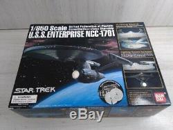 Unassembled Bandai Star Trek 1/850 USS Enterprise NCC-1701 Plastic Model