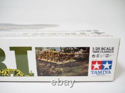 Unassembled Tamiya 1/25 German Army Heavy Tank Tiger I No. 11 Plastic Model