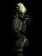 Unpainted and unassembled 1/4 33 cm high alien bust, resin model kit