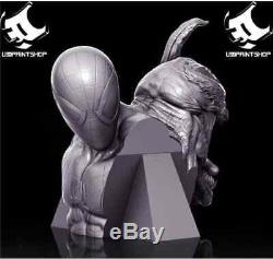 Unpainted and unassembled Spiderman bust, gk, resin model kit